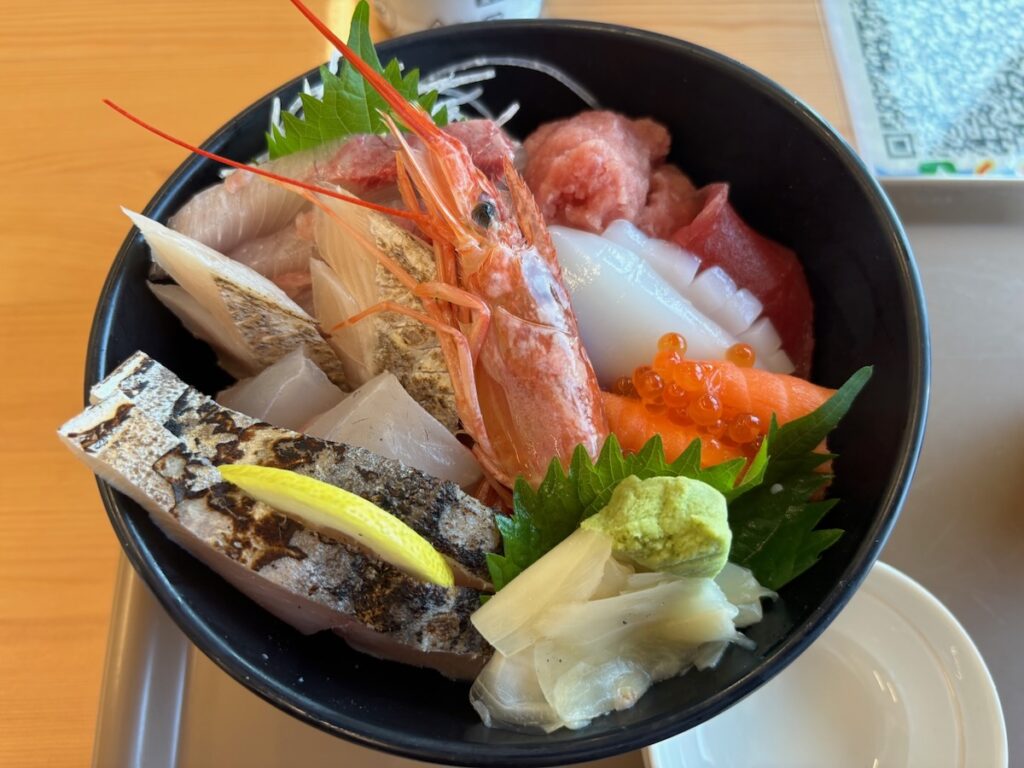 海鮮食堂ISOBAの海鮮丼